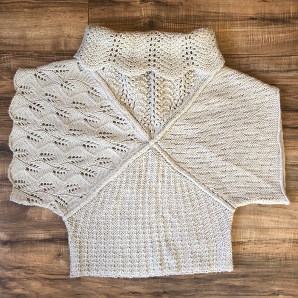 Sleeping on Snow Angular Momentum Sweater S/M